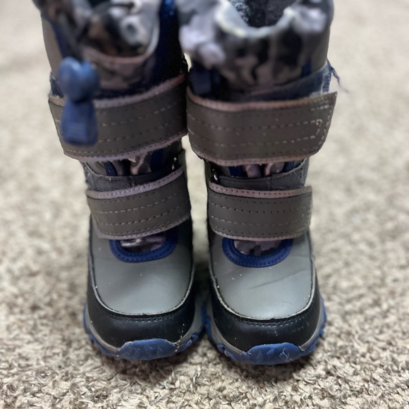 Lands’ End Winter Boots size 8 - Picture 4 of 6